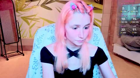 FlexiMona online show from June 7, 10:20 am