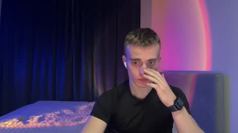 flikyy online show from December 14, 9:54 pm