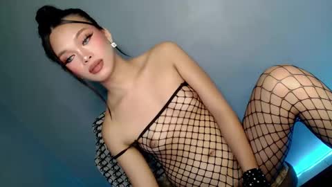 Suzy online show from March 12, 6:32 pm