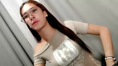 Bettina online show from November 19, 5:34 pm