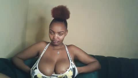 flirtymimie online show from November 25, 7:01 pm