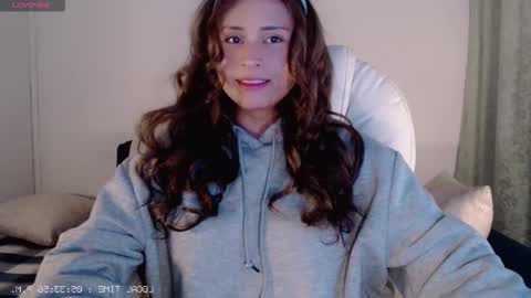 flor3citarockera online show from October 12, 10:33 pm