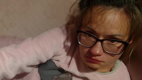 say meow and send tip  online show from October 3, 8:50 pm