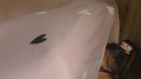 say meow and send tip  online show from November 1, 8:30 pm