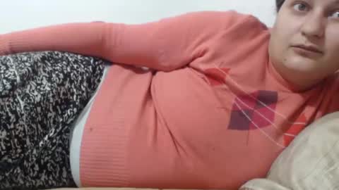 Snapshot of flowerlauren chatting on February 7, 11:23 am flowerlauren69 online show from February 7, 11:23 am