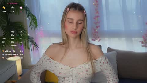 Adeline online show from February 6, 11:09 am