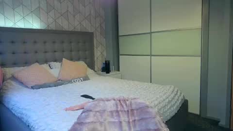 Fluff online show from January 30, 12:37 pm