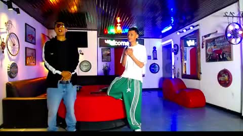 flyckers online show from April 14, 12:19 pm