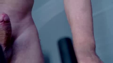 fm8719 online show from December 14, 9:26 am