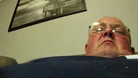 focusfuker online show from April 2, 10:49 pm