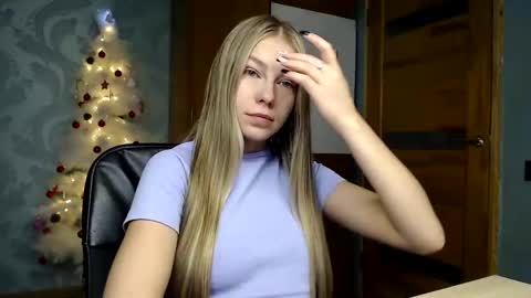 Snapshot of fofhcf chatting on January 18, 1:52 am Molli Ready for any play with you. Hottest show in pvt Help a student earn big tokens online show from January 18, 1:52 am