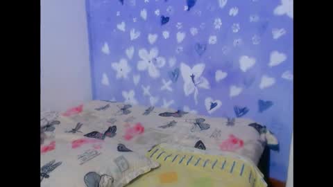 Snapshot of forbidden_games__ chatting on September 19, 2:05 am emely and felix online show from September 19, 2:05 am