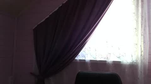 forever_smilex online show from February 5, 6:56 am