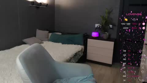 Julia online show from October 5, 12:35 pm