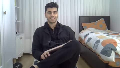 fortiori8 online show from February 14, 10:01 pm