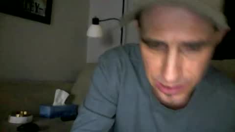 fouraide42 online show from March 9, 11:46 pm