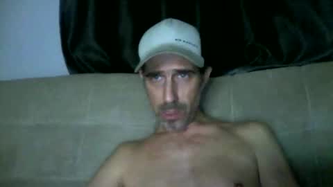 fouraide42 online show from April 12, 7:45 am