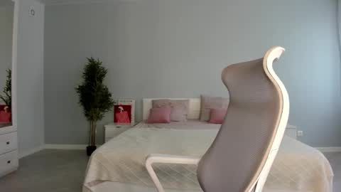 Kira online show from September 24, 1:56 am