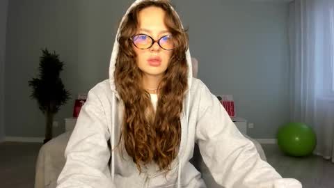 Kira online show from September 15, 12:34 am