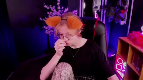 Polly online show from June 27, 5:57 am