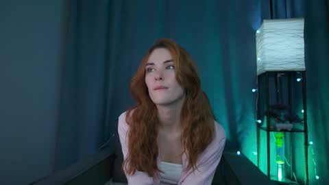 Eva online show from December 17, 8:59 pm