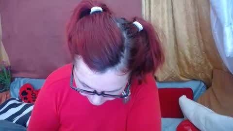 foxydesiree online show from April 22, 3:57 am