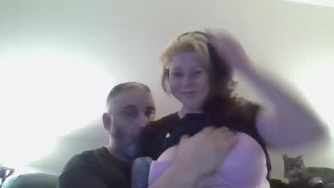 foxyfang online show from January 9, 3:45 am