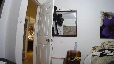 fozzythebear111 online show from March 18, 1:28 pm