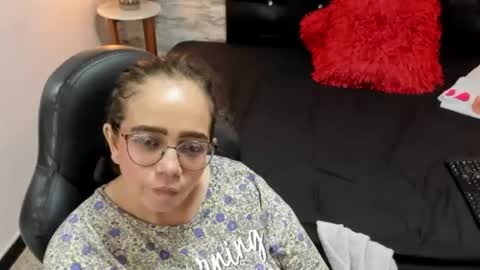          online show from April 11, 7:45 am