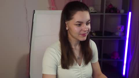 Francesca online show from April 8, 10:07 am