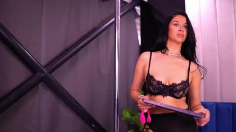 francescadante online show from April 22, 6:53 am