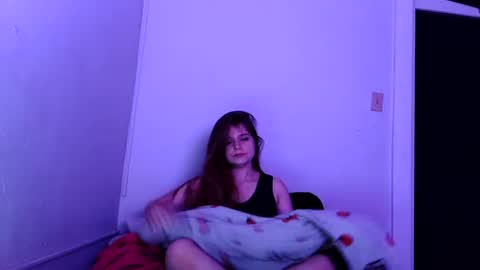 francescafey online show from February 3, 9:24 am