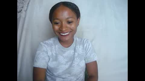 francine925426 online show from December 15, 12:45 pm