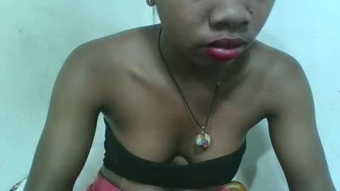 francinealdy online show from December 13, 7:53 pm