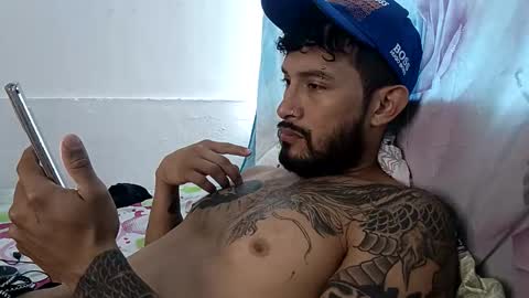 frankdanielsmolano online show from April 25, 2:25 pm