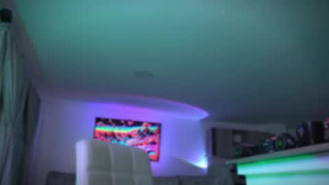 Frank Farrell. Hey remember to give me a thumbs up Ty online show from October 15, 5:00 am