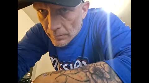 Blue eyed tatted Daddy online show from March 30, 9:20 am