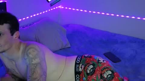 Snapshot of frankoafterdark chatting on September 12, 2:35 am Franco online show from September 12, 2:35 am