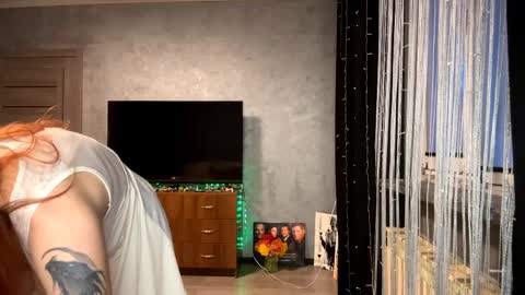 FoxyEmma online show from April 29, 5:40 pm