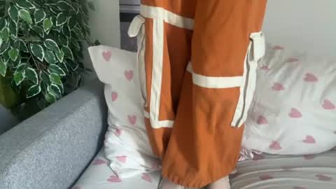 franny_fresh online show from June 24, 8:32 am