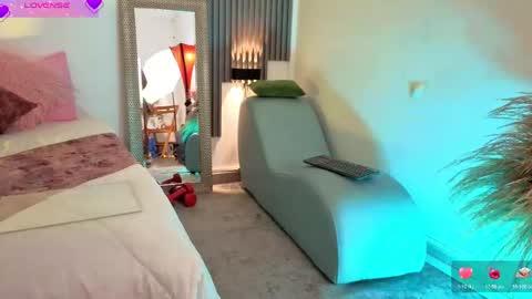 Fransheska online show from May 23, 12:23 pm
