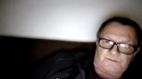 Wolfi online show from November 16, 9:44 am