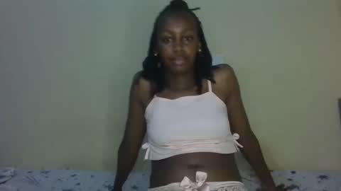 freaky_beauty online show from March 19, 6:46 pm