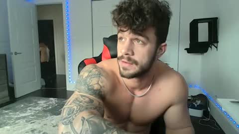 freakyfitking online show from January 5, 6:56 pm