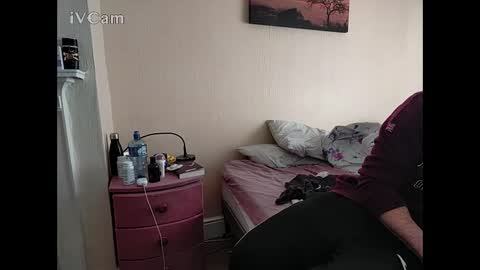 freddy_ardiente online show from April 25, 12:18 pm