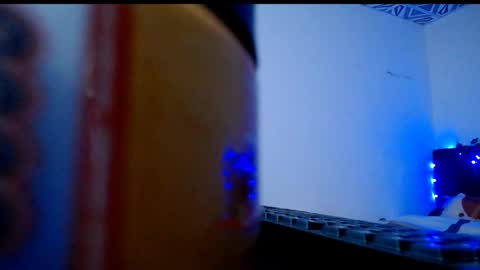 Snapshot of freddy_romans2 chatting on September 15, 2:13 am freddy romans online show from September 15, 2:13 am