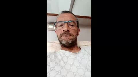 frederic94370 online show from June 2, 7:43 am