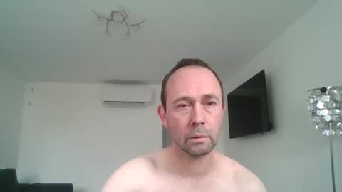 fredodu41 online show from January 24, 1:47 pm