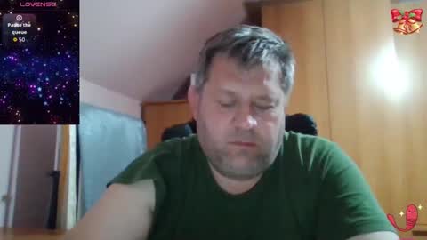 freeboy80180 online show from March 6, 7:02 pm