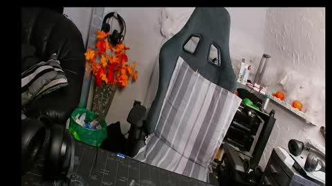 freecamdick online show from January 7, 6:27 am